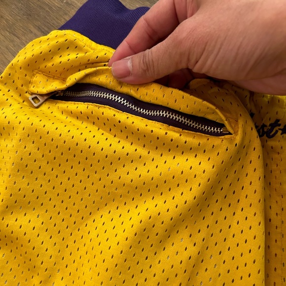 Just Don x Lakers Los Angeles LA Basketball Shorts Yellow Men’s Size XXL 1996 - Picture 5 of 11